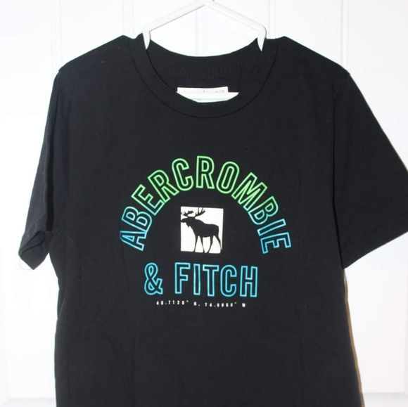 2/$15 🏷 Teen Abercrombie & Fitch Tshirt Size 11/12 - Picture 2 of 2
